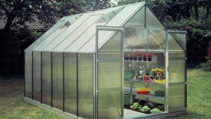Build-greenhouses-25